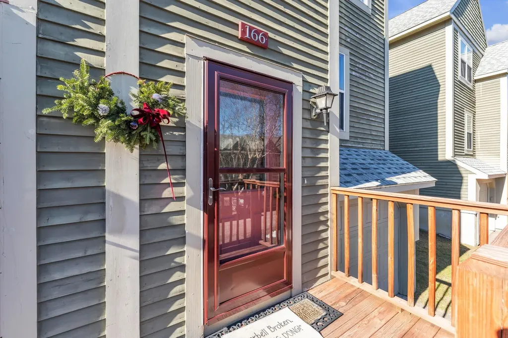 166 East Redrock Drive Burlington VT 05401