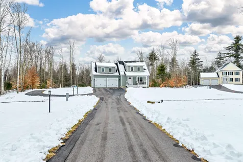 118 South Road Fremont NH 03044