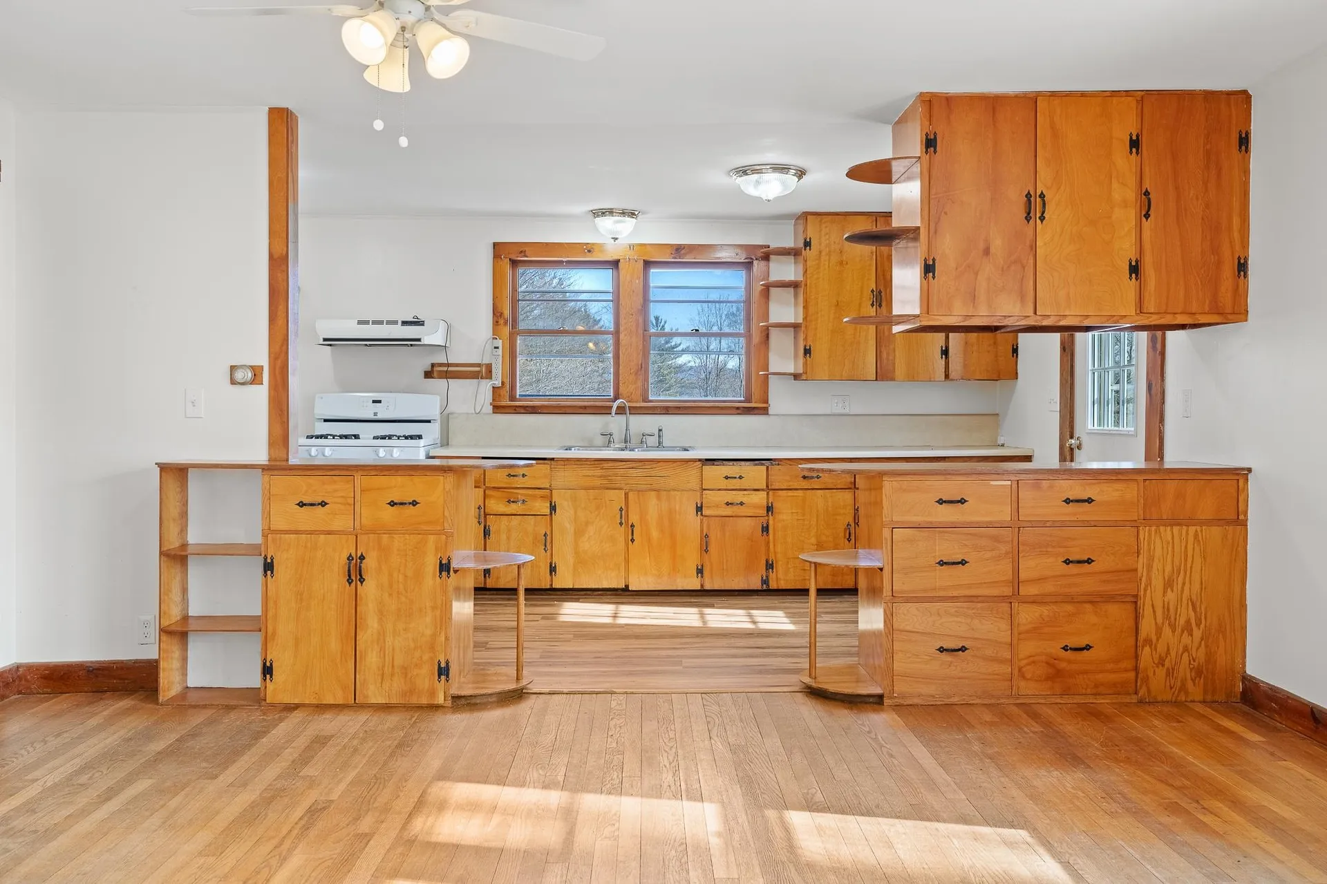 20 Rice Road Hartland VT 05048