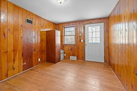 20 Rice Road Hartland VT 05048