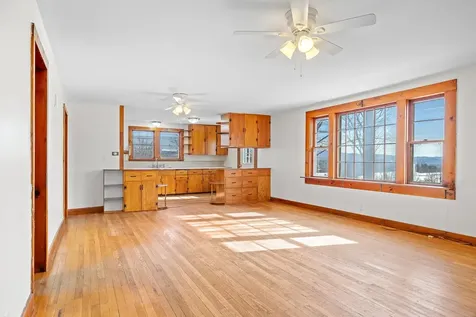 20 Rice Road Hartland VT 05048