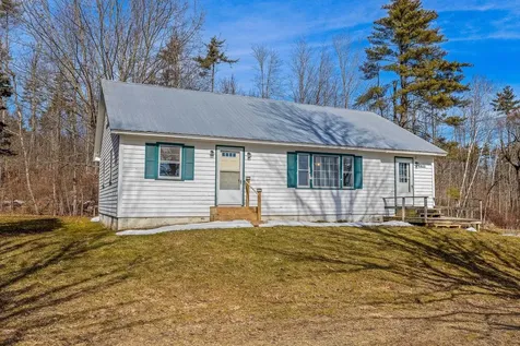 20 Rice Road Hartland VT 05048