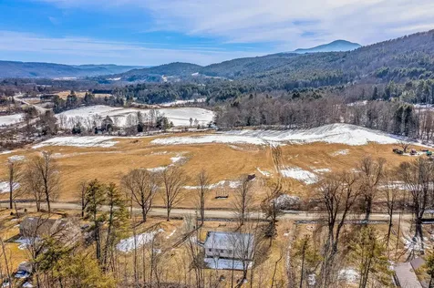 20 Rice Road Hartland VT 05048
