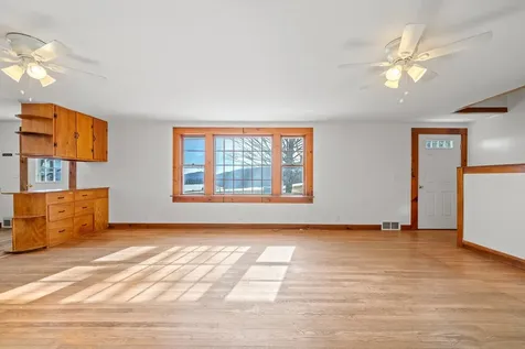 20 Rice Road Hartland VT 05048