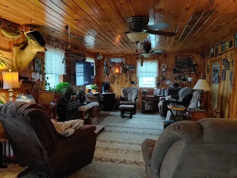 223 Kneeland Flats Trailer Park Waterbury VT 05676