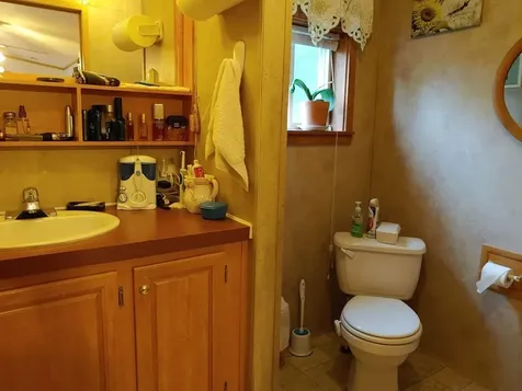 223 Kneeland Flats Trailer Park Waterbury VT 05676
