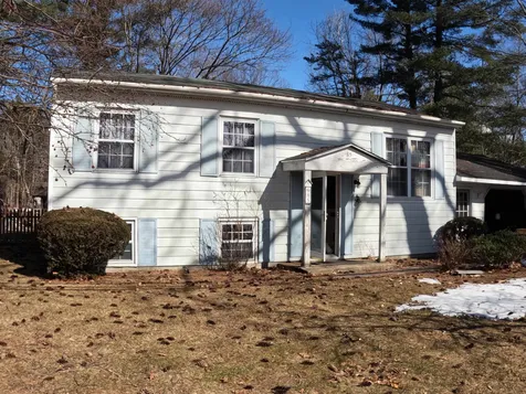 85 Manor Road Concord NH 03303