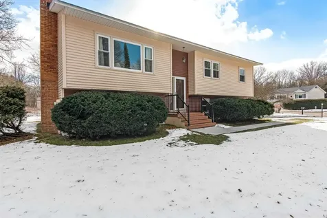 122 Country Club Drive East South Burlington VT 05403