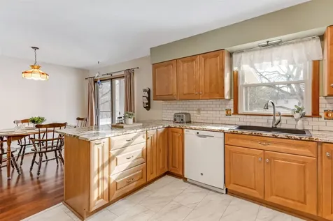 122 Country Club Drive East South Burlington VT 05403