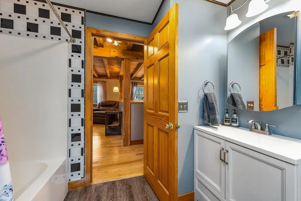 1 Alder Creek Lane Rochester NH 03867
