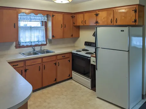 9 Mayflower Drive Keene NH 03431