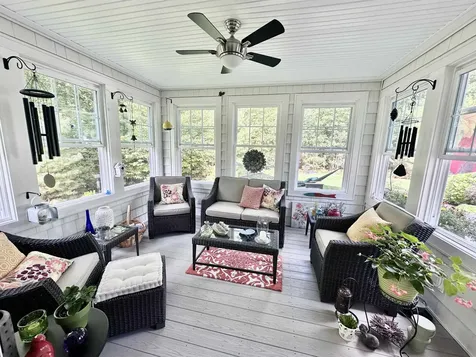 25 Melody Terrace Dover NH 03820