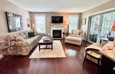 25 Melody Terrace Dover NH 03820