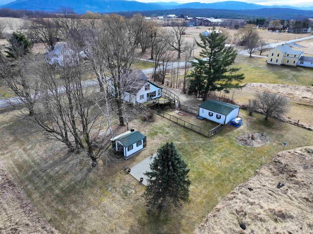 447 North Street New Haven VT 05472