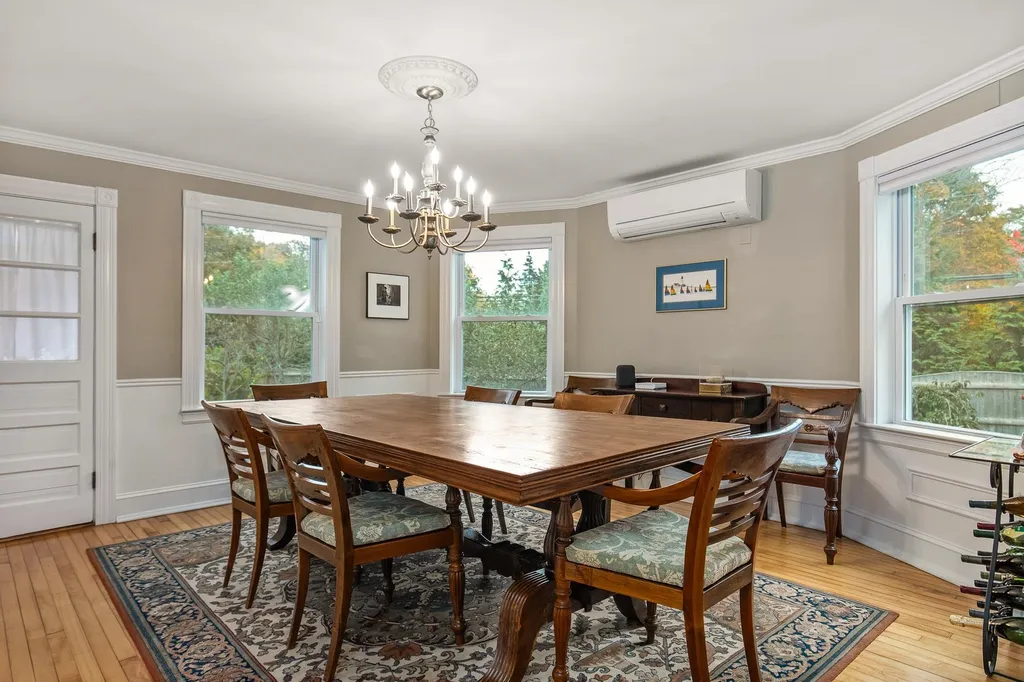 384 Peverly Hill Road Portsmouth NH 03801