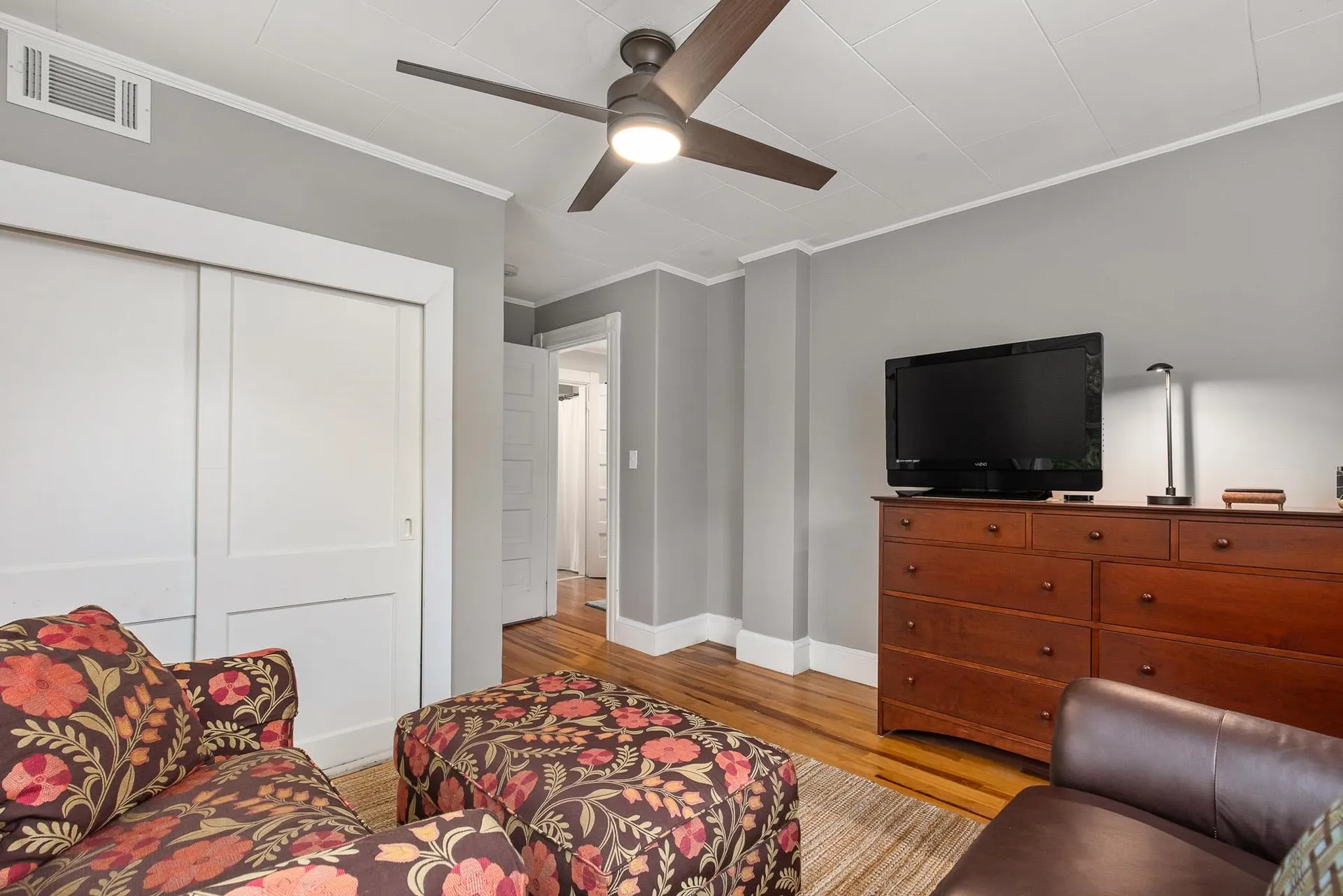 384 Peverly Hill Road Portsmouth NH 03801