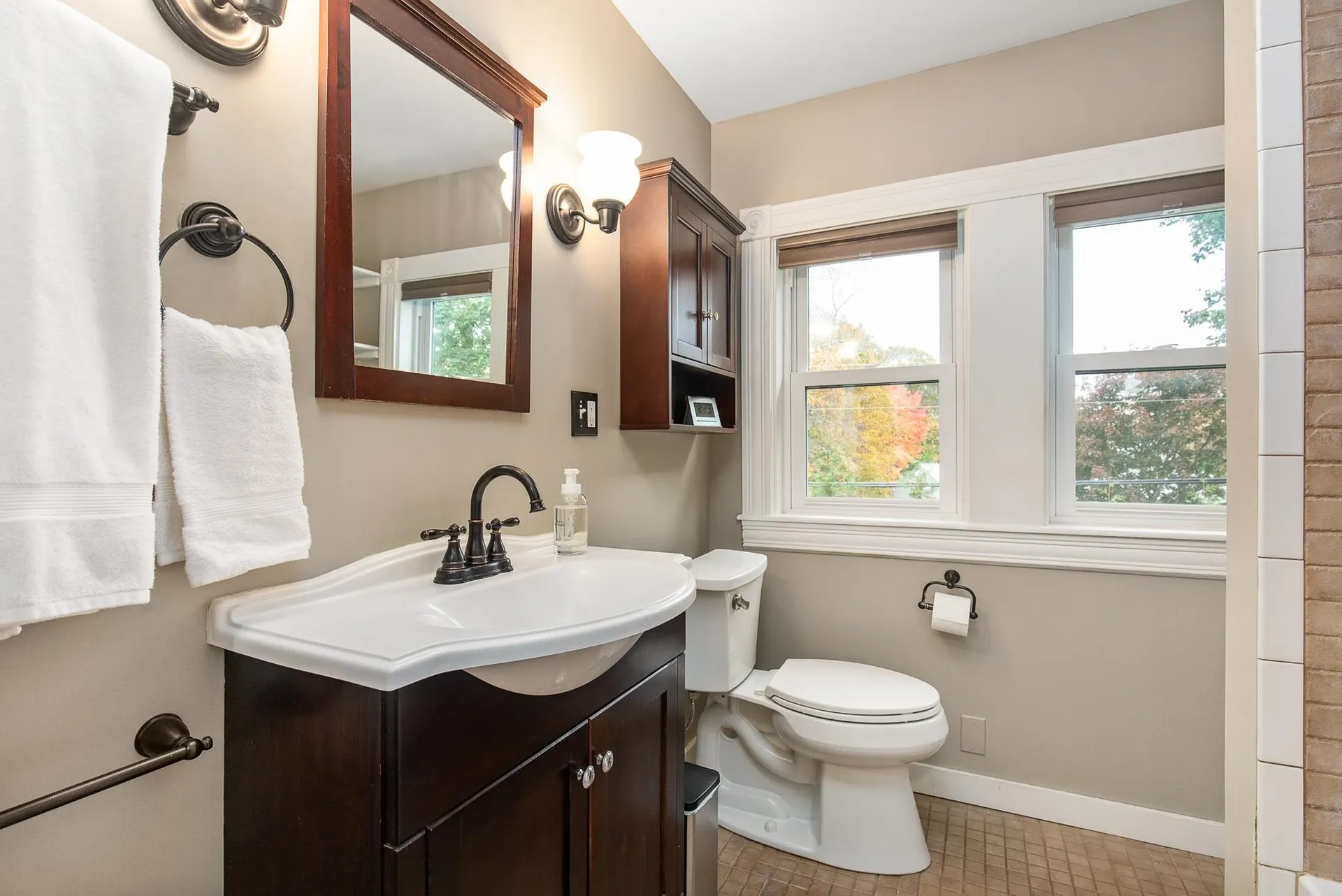 384 Peverly Hill Road Portsmouth NH 03801
