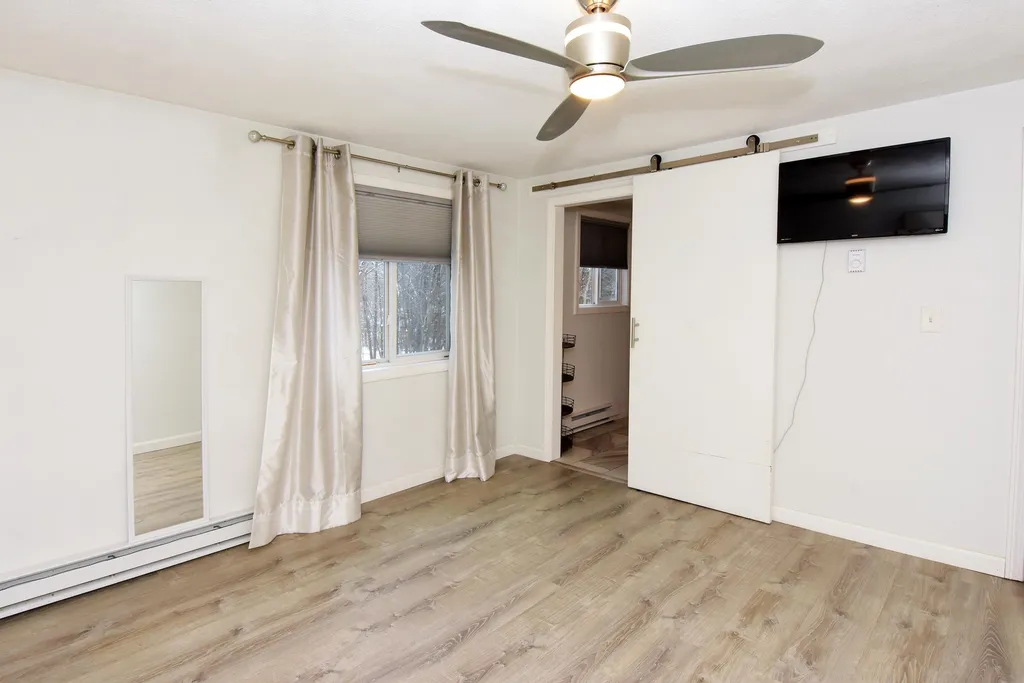 3 Linda Street Windham NH 03087