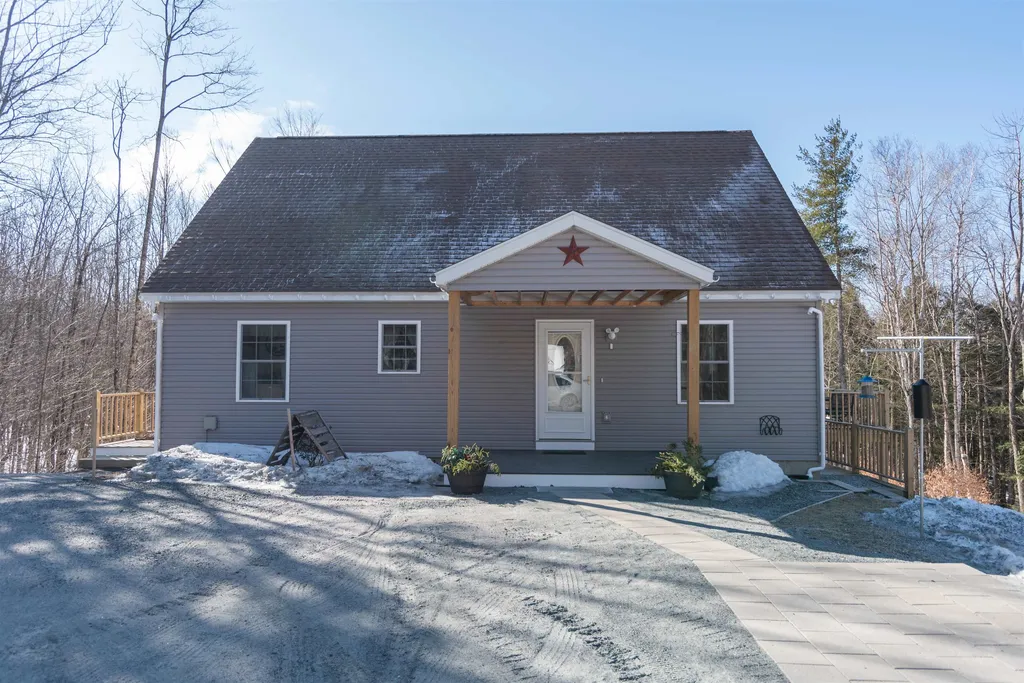 1691 Main Street Springfield NH 03284