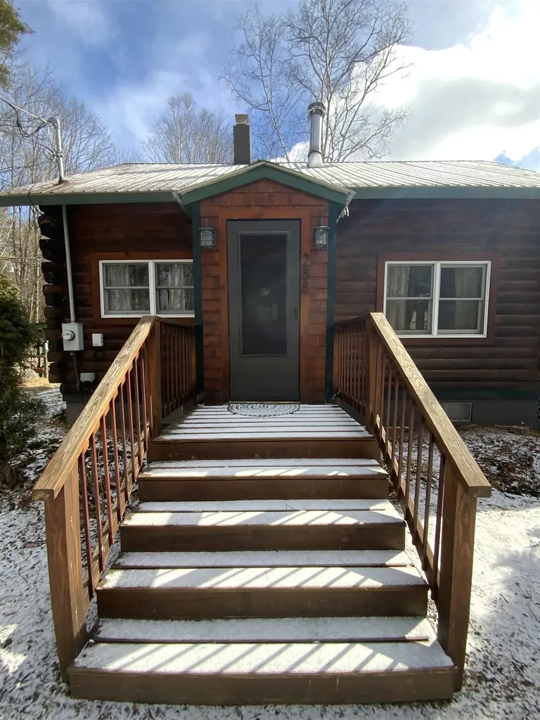 288 Woodward Road Haverhill NH 03774