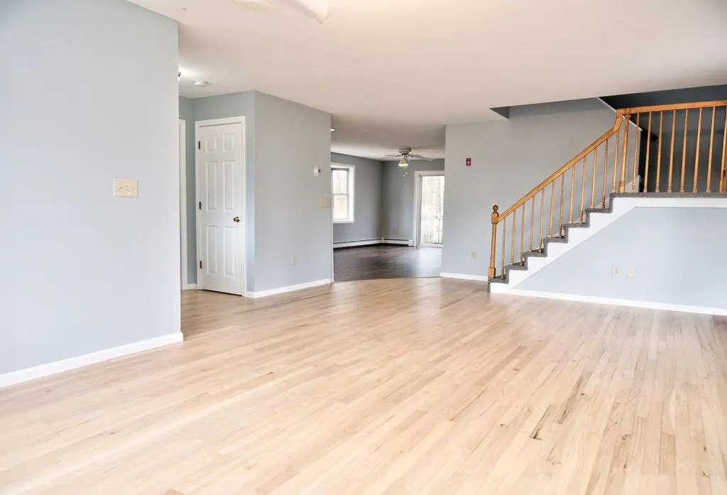 72 Mammoth Road Hooksett NH 03106