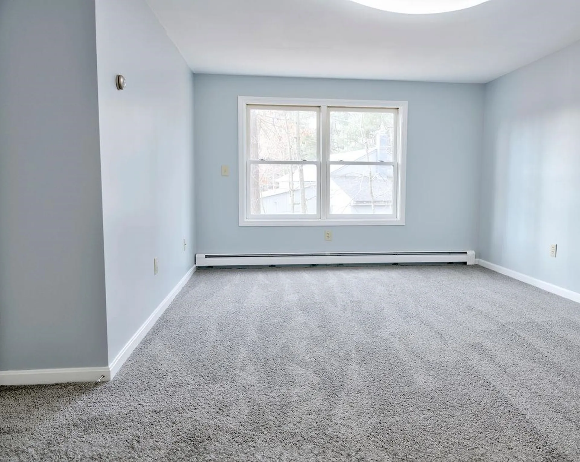72 Mammoth Road Hooksett NH 03106