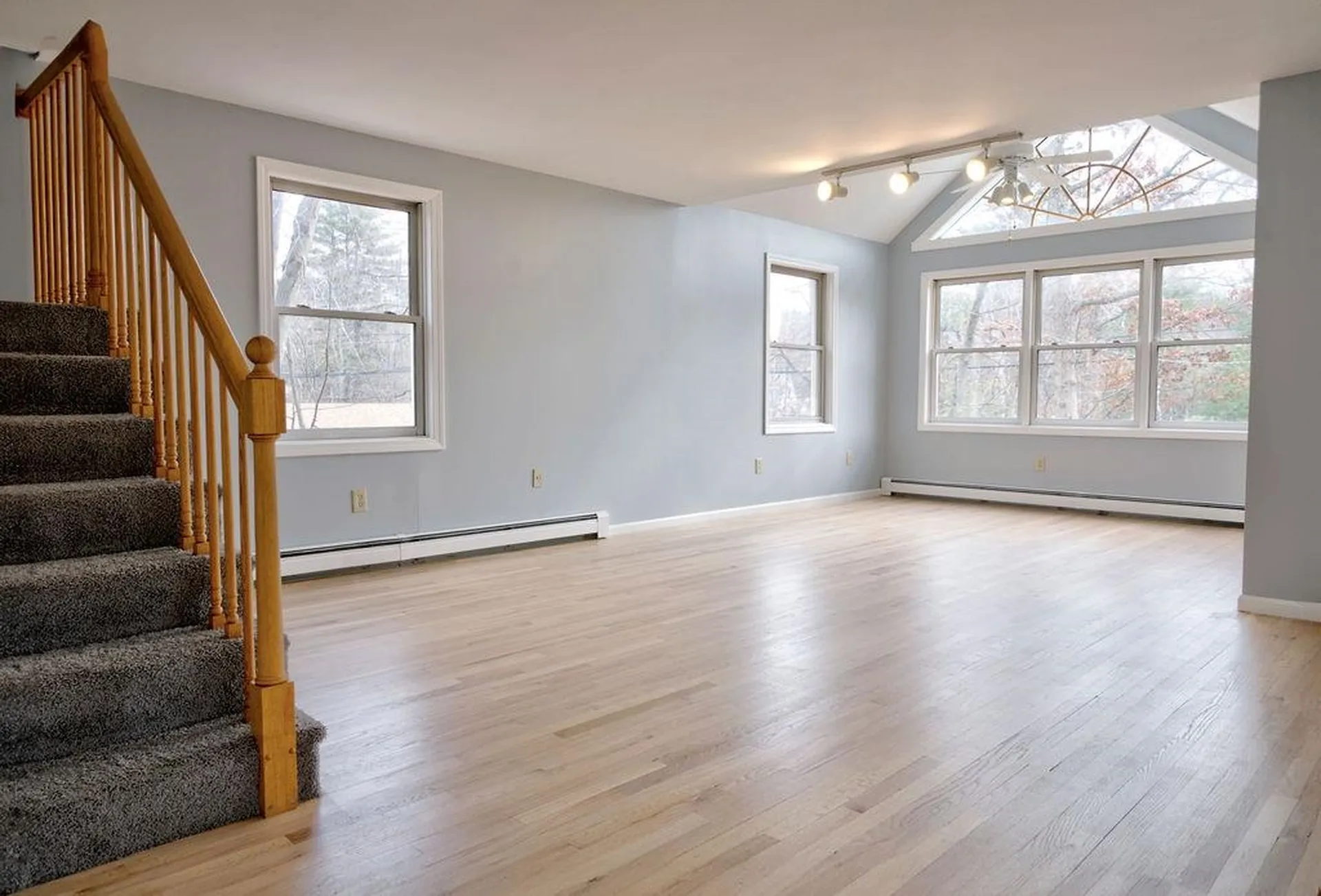 72 Mammoth Road Hooksett NH 03106