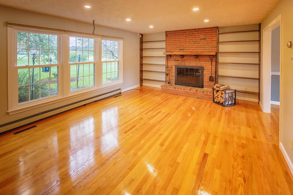 271 Rochester Hill Road Rochester NH 03867