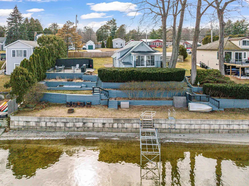 558 West Lakeshore Drive Colchester VT 05446