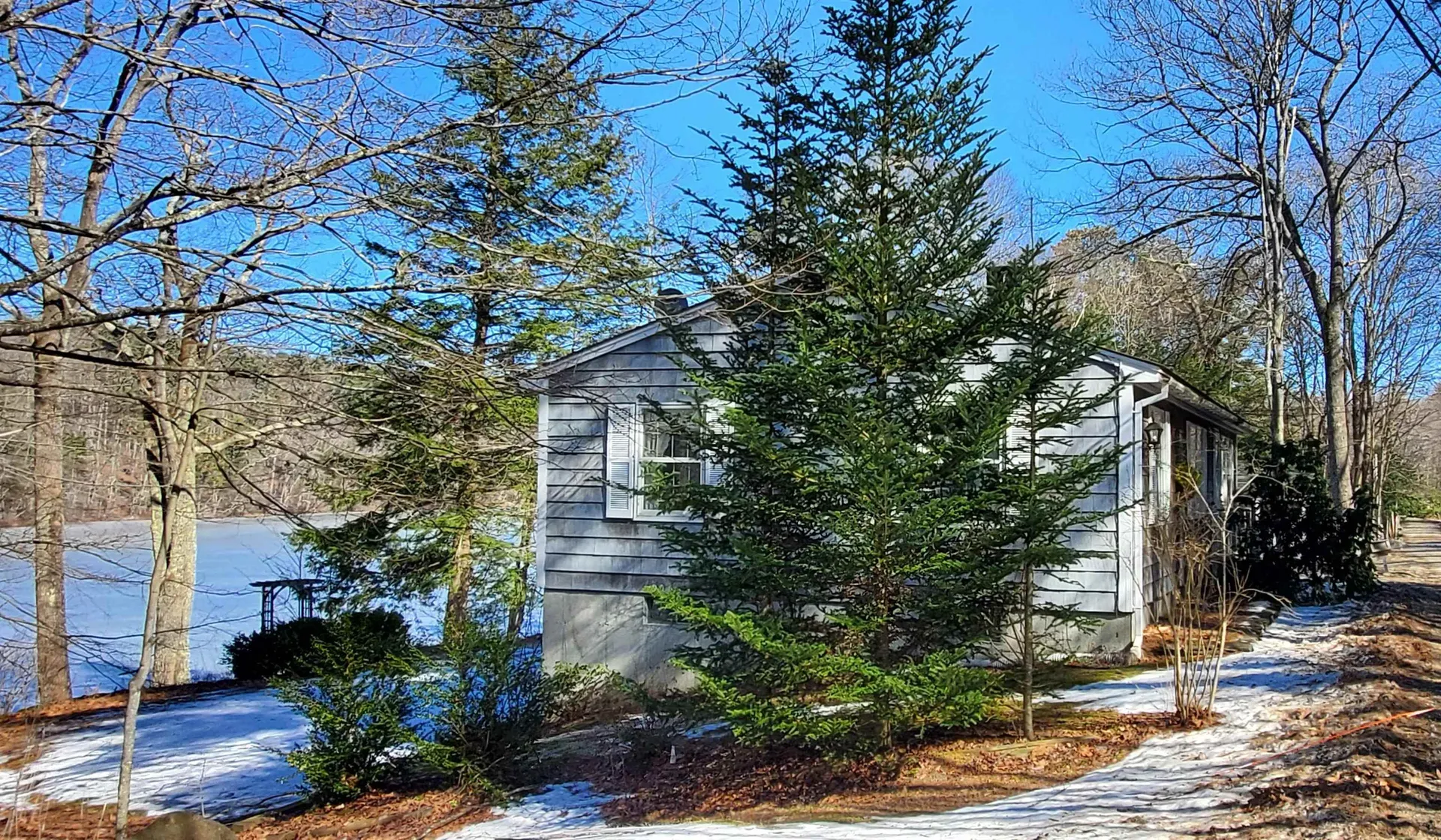 75 South Road Harrisville NH 03450