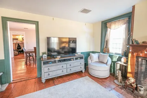 270 North Street Chester VT 05143