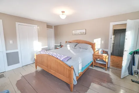 270 North Street Chester VT 05143