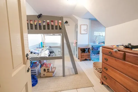 270 North Street Chester VT 05143