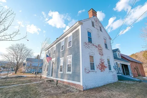 270 North Street Chester VT 05143
