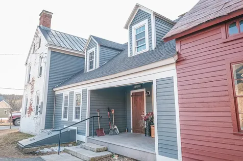 270 North Street Chester VT 05143