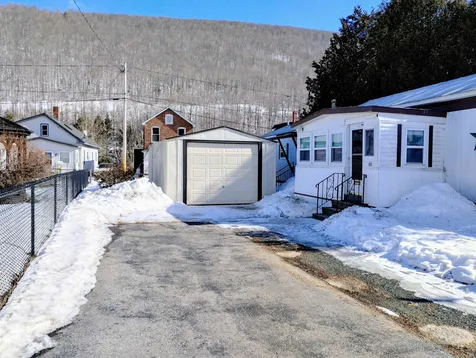 60 Cascade Flats Gorham NH 03581