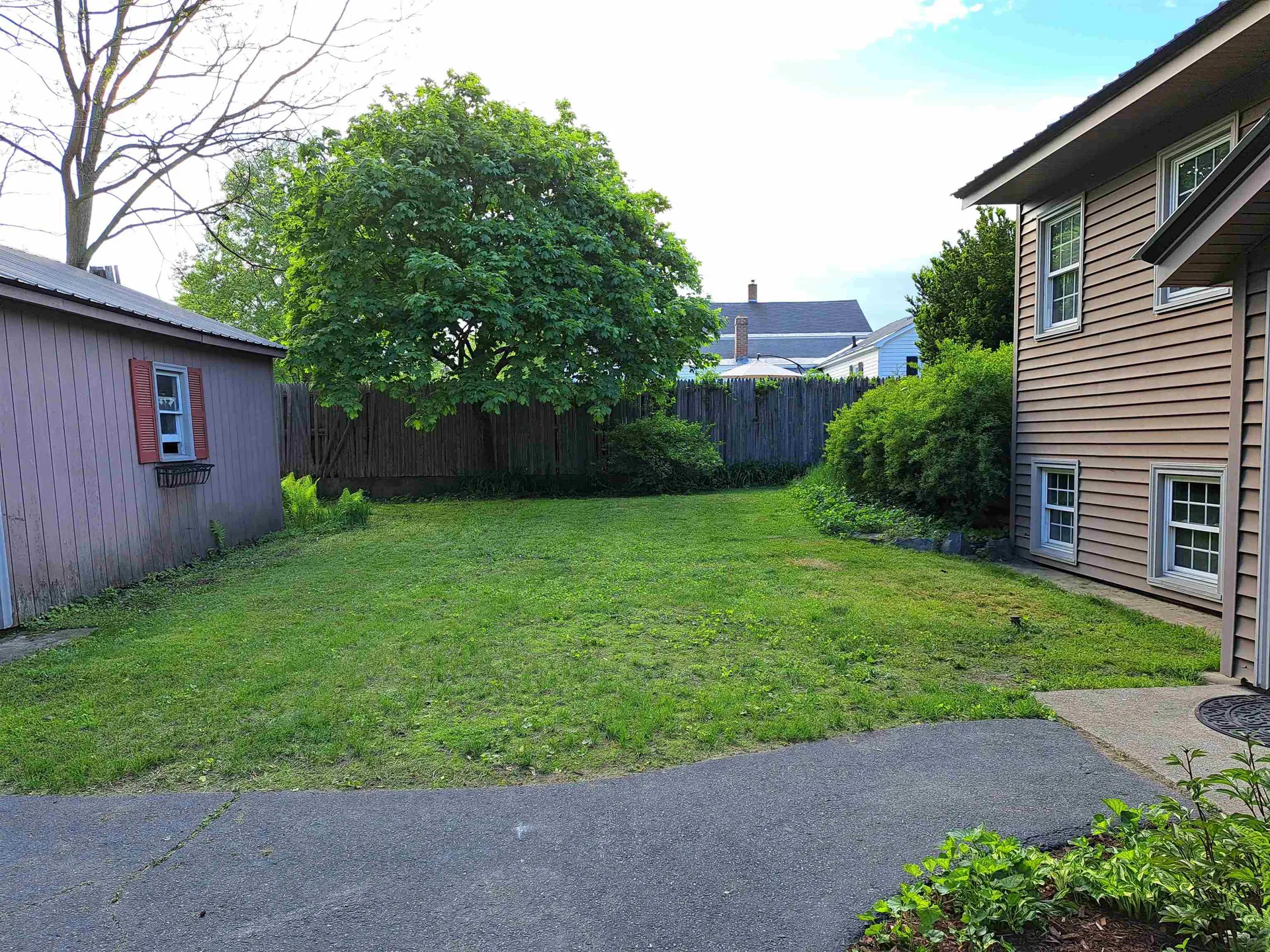 222 North Street Claremont NH 03743
