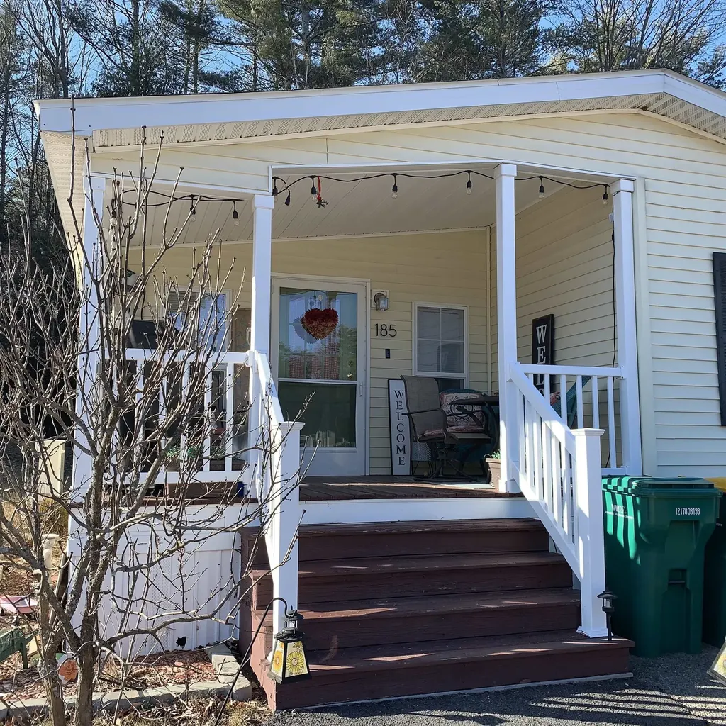 185 Jamey Drive Rochester NH 03868