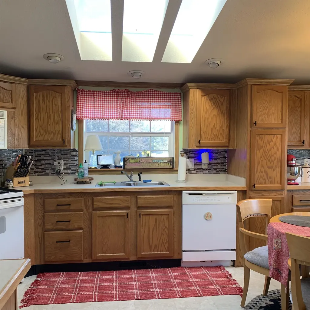 185 Jamey Drive Rochester NH 03868