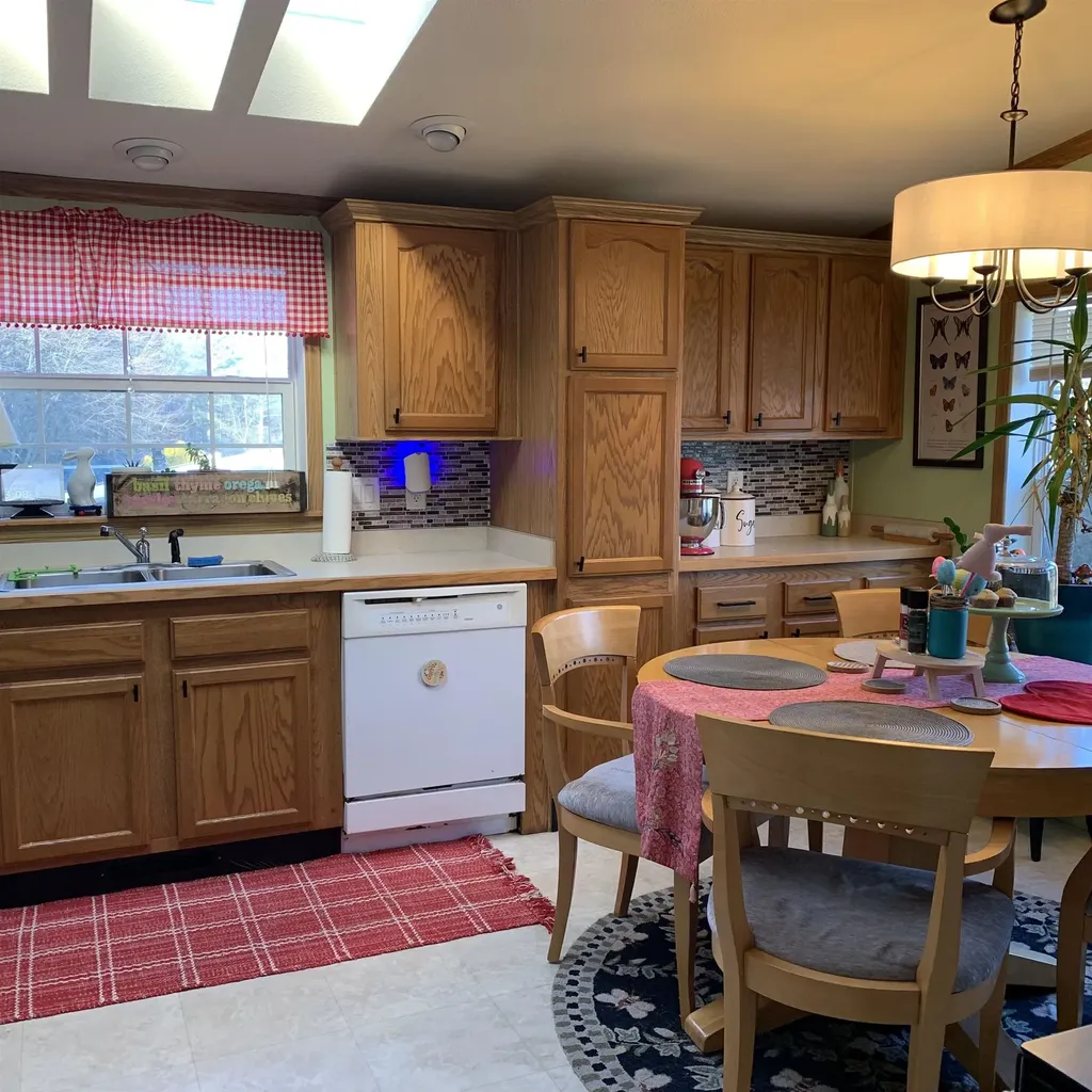 185 Jamey Drive Rochester NH 03868