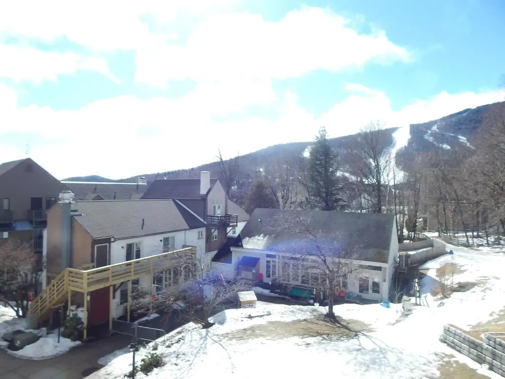 205 Mountainside Drive Warren VT 05674