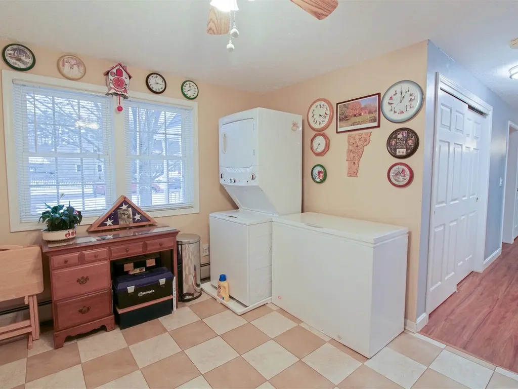 2 Southdown Court Essex VT 05452