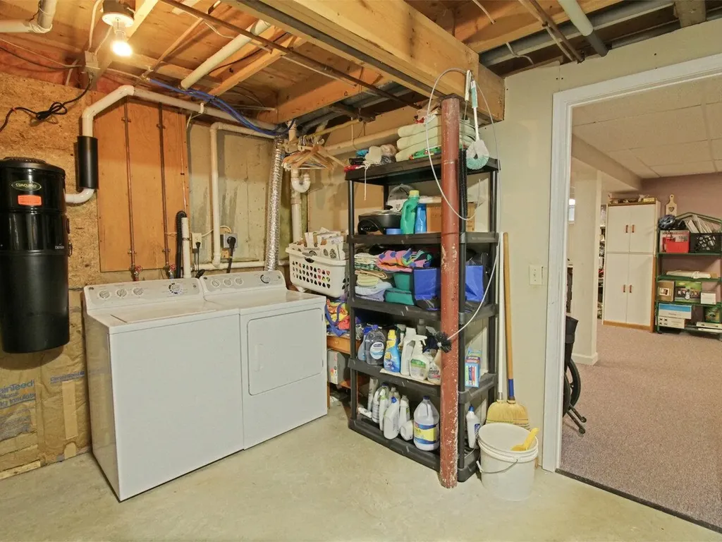 2 Southdown Court Essex VT 05452