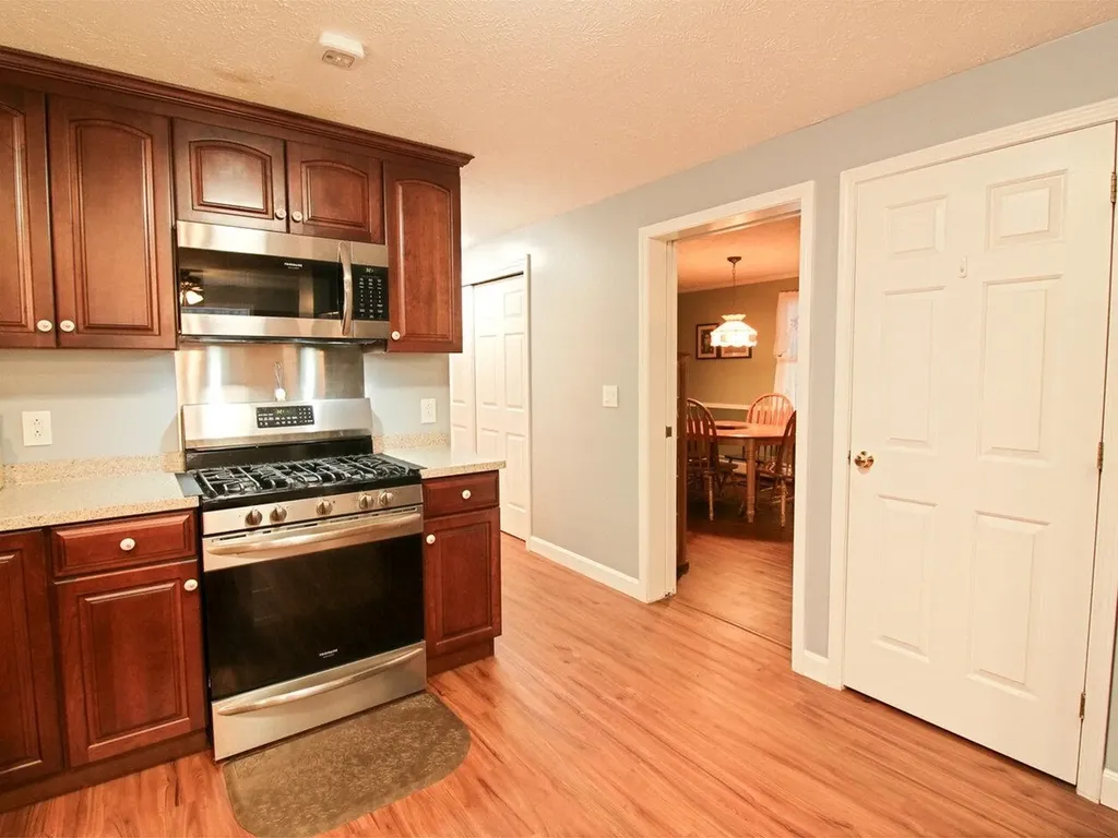2 Southdown Court Essex VT 05452