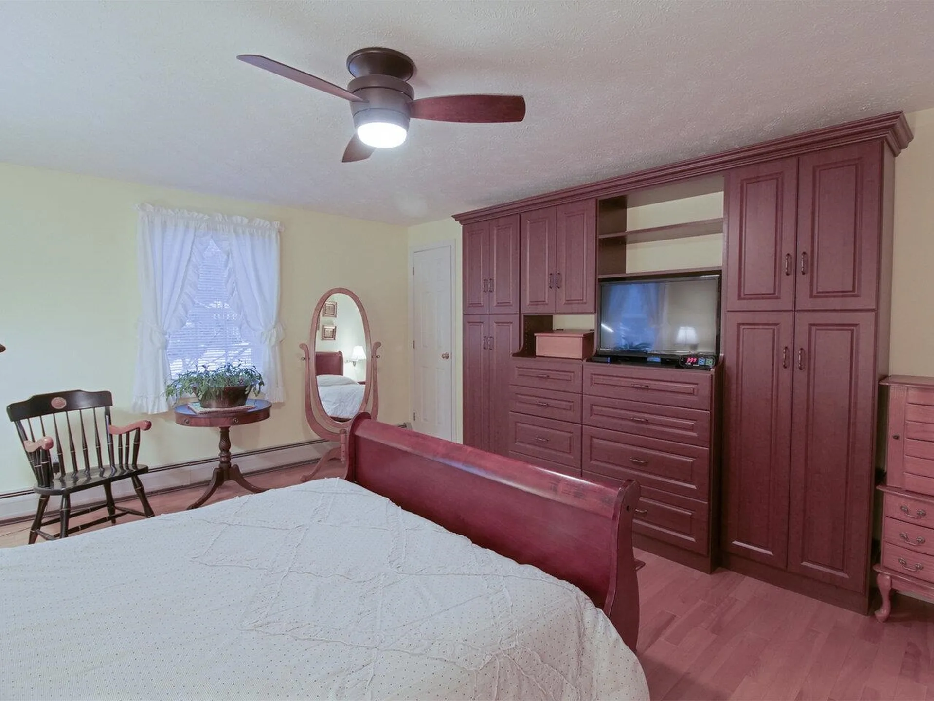 2 Southdown Court Essex VT 05452