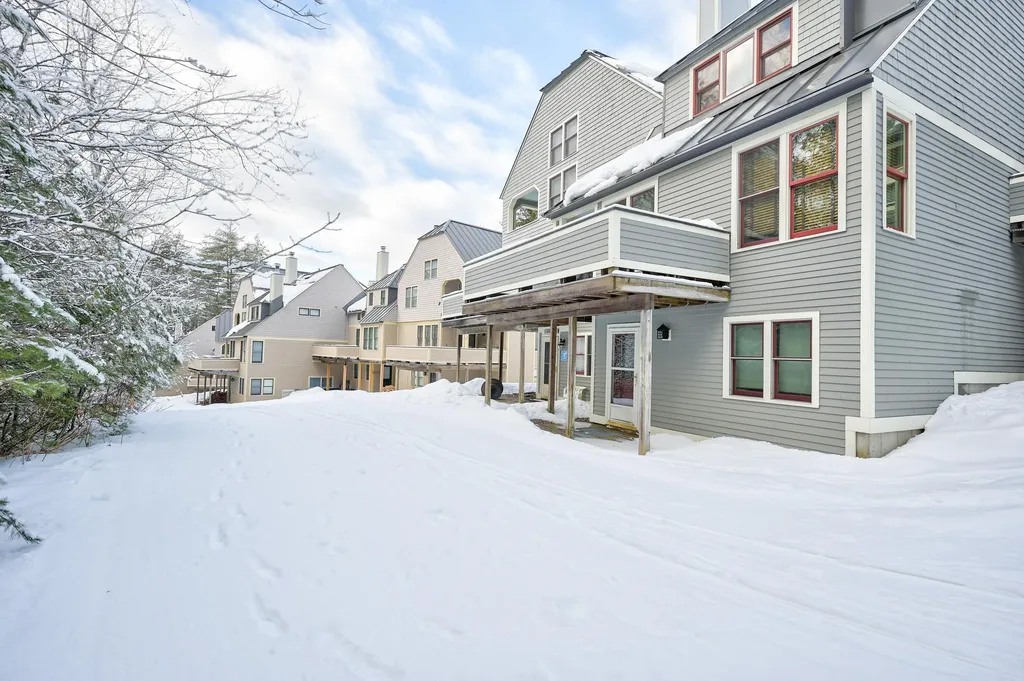84 Kandahar Lane Conway NH 03860