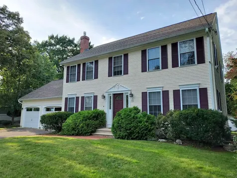 13 Ashland Street Nashua NH 03064