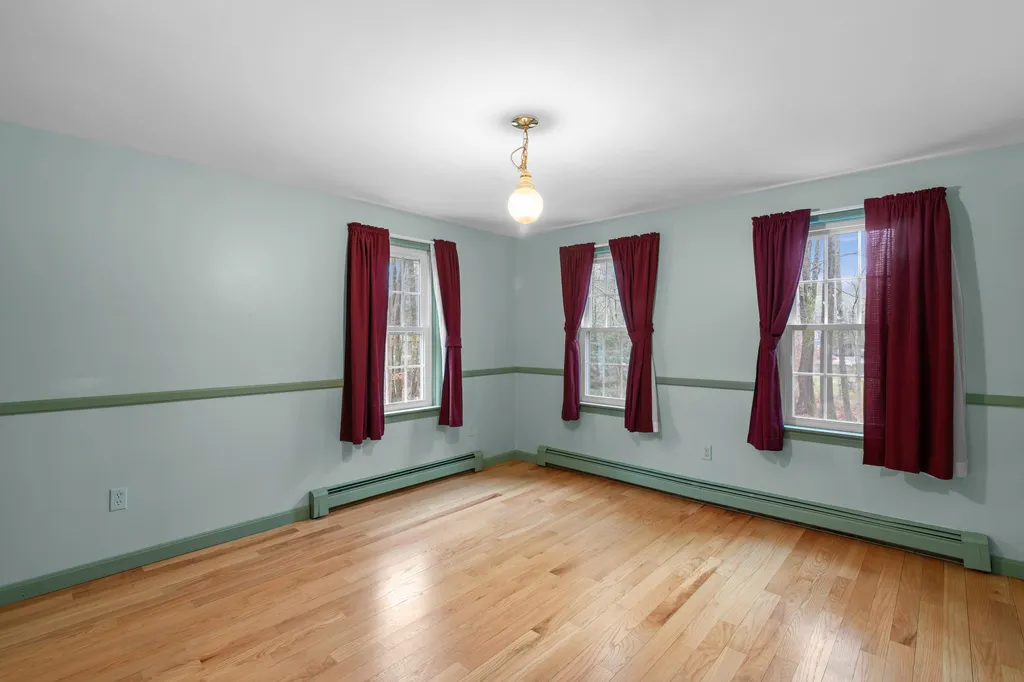 153 Old Rochester Road Somersworth NH 03878