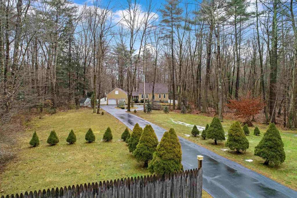 153 Old Rochester Road Somersworth NH 03878