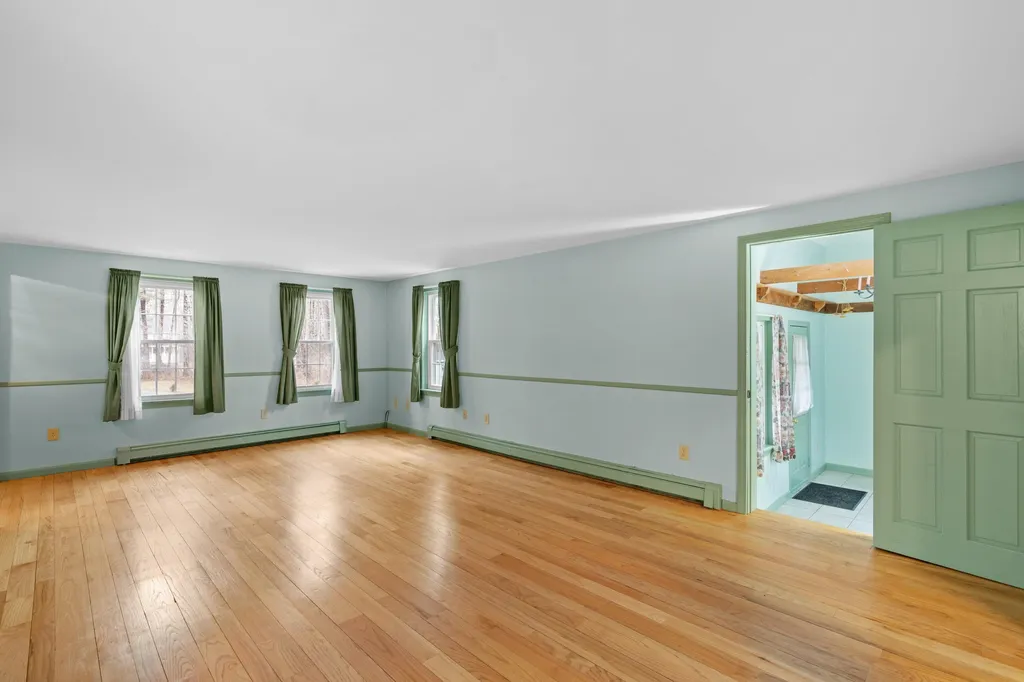 153 Old Rochester Road Somersworth NH 03878